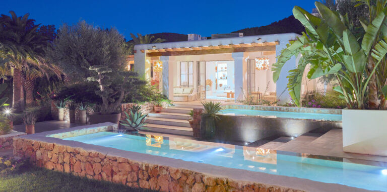 JAMES the BnB Butler full service villa rental & yacht charter Ibiza